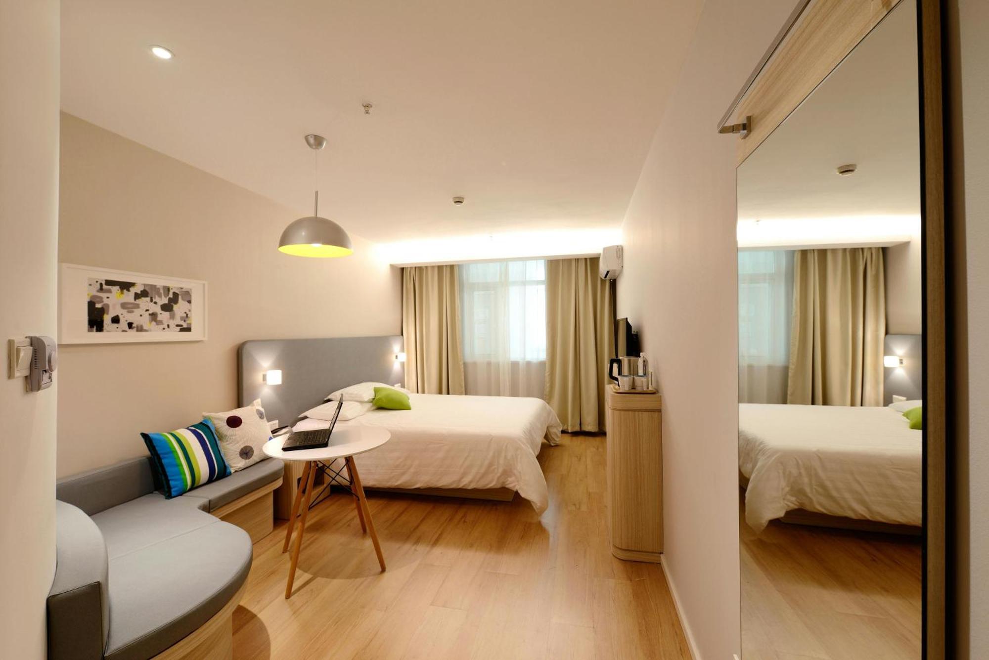 Hotel Luxury Global Νέο Δελχί Εξωτερικό φωτογραφία